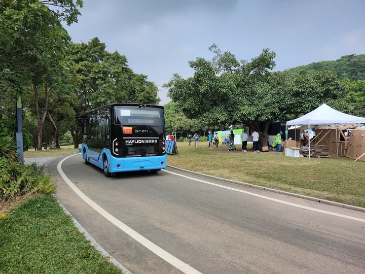 Shenzhen autonomous vehicles.jpg